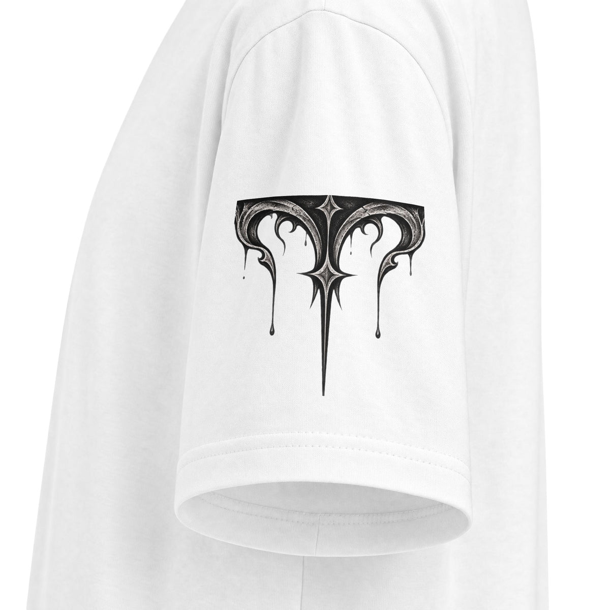 EYE ABOVE TEE