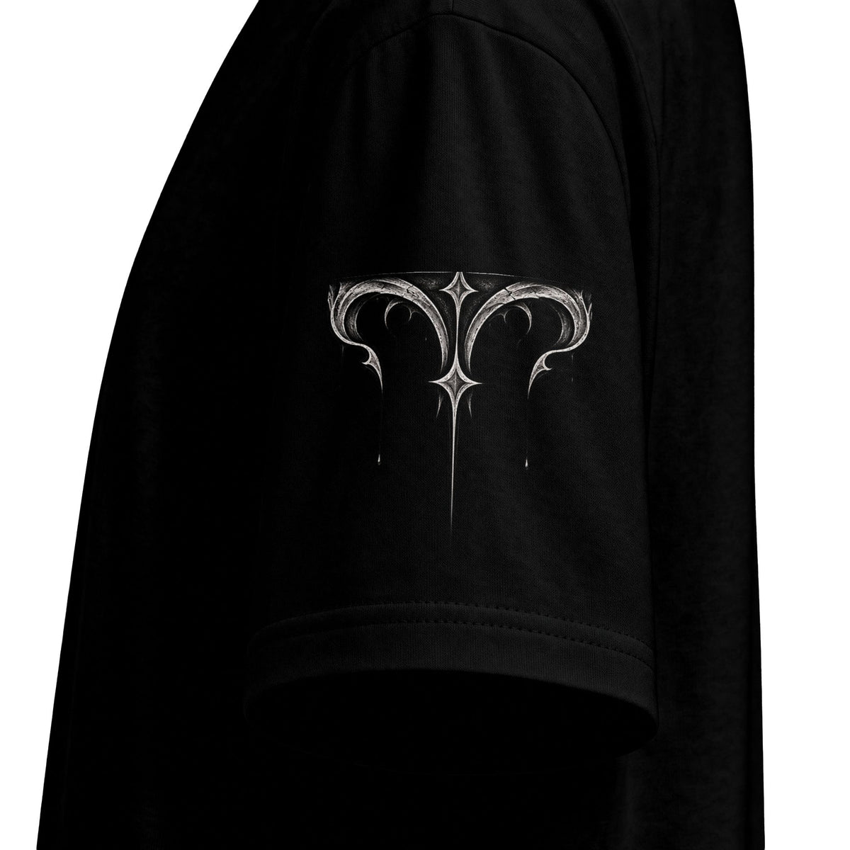 EYE ABOVE TEE