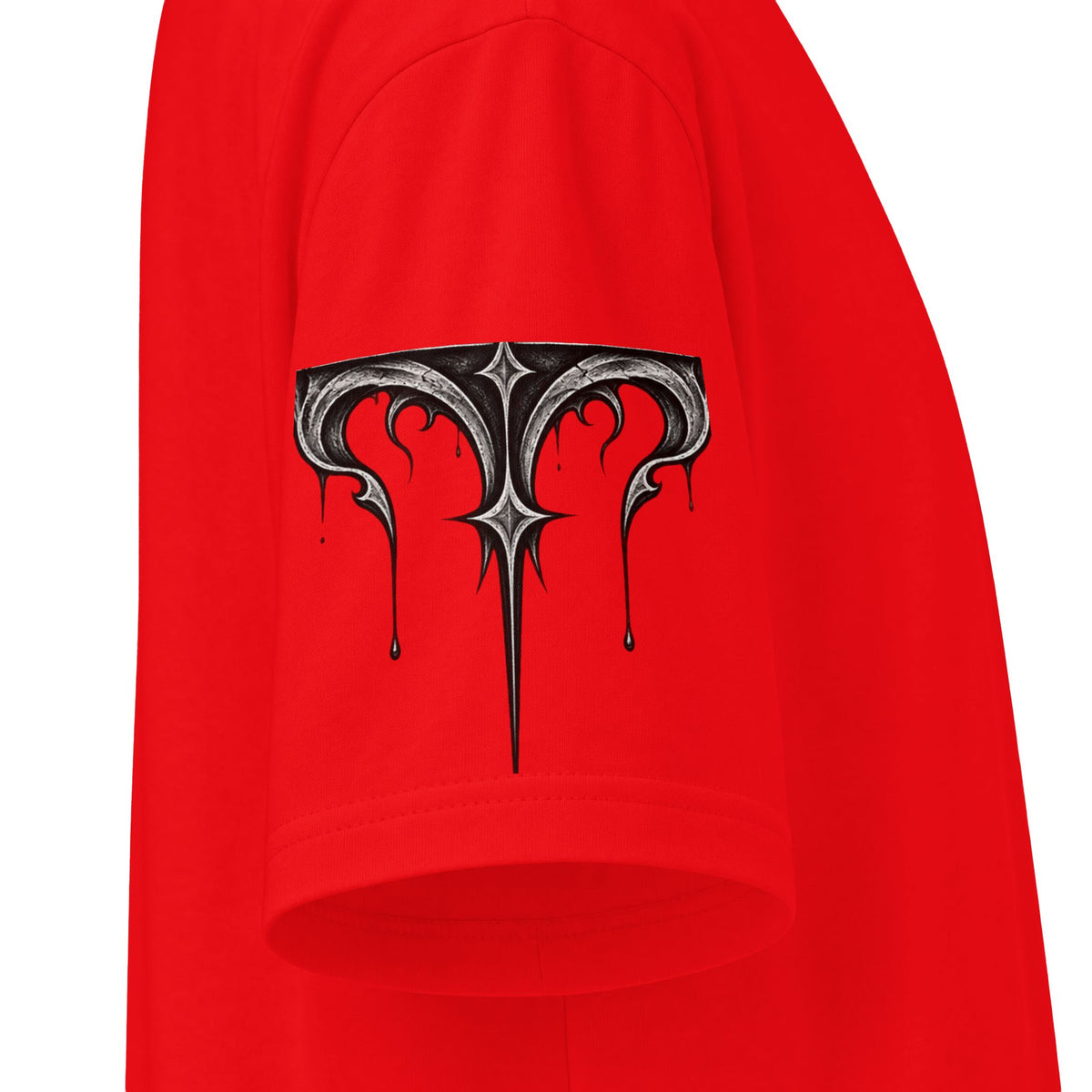 EYE ABOVE TEE
