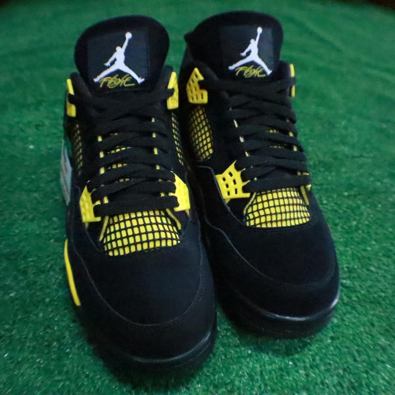 Jordan 4 Thunder Black